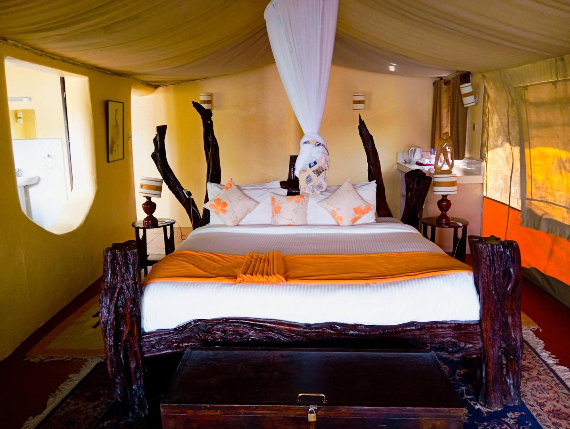 Crater Lake Tented Camp And Game Sanctuary Naivasha Eksteriør bilde