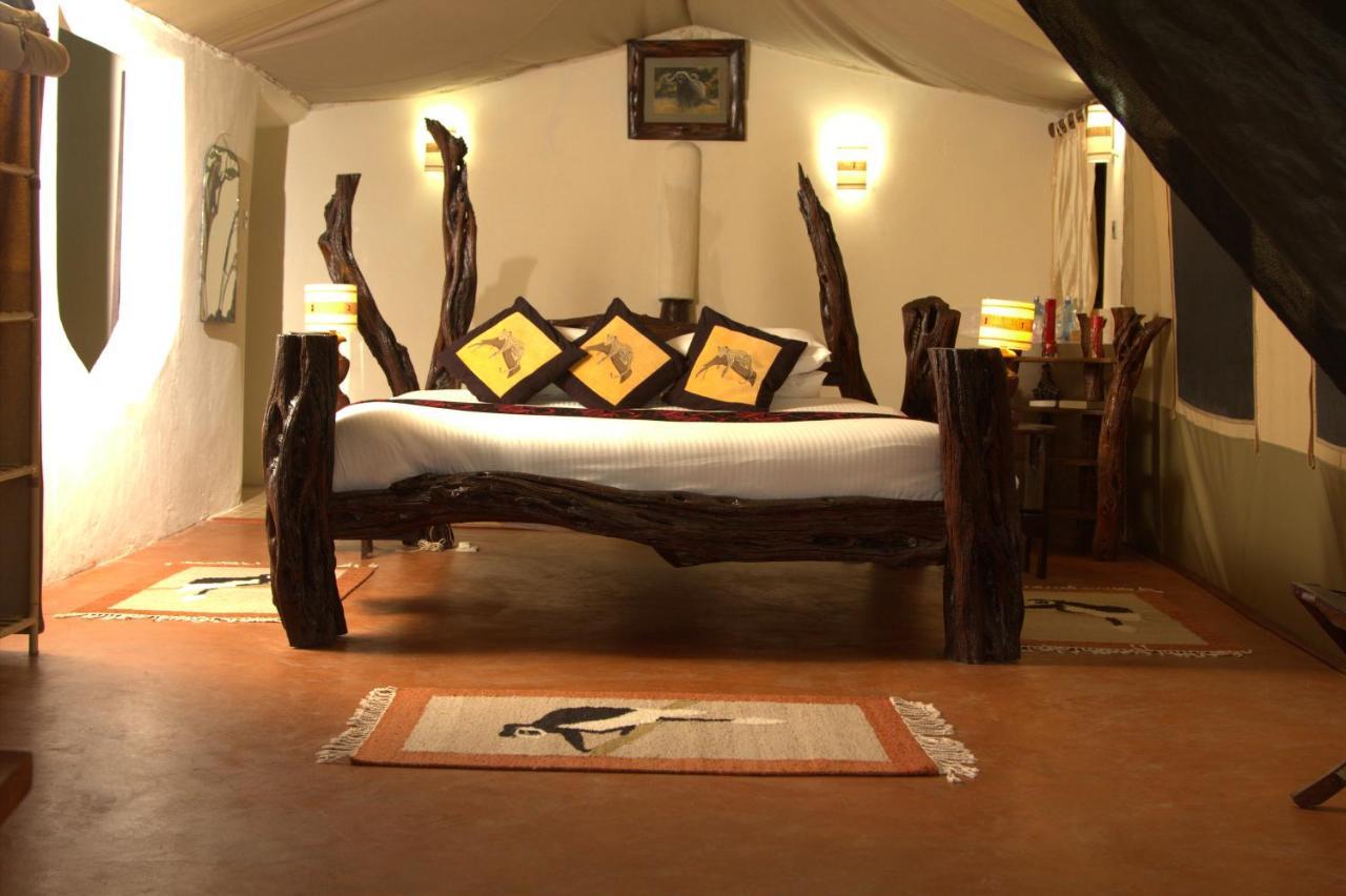Crater Lake Tented Camp And Game Sanctuary Naivasha Eksteriør bilde